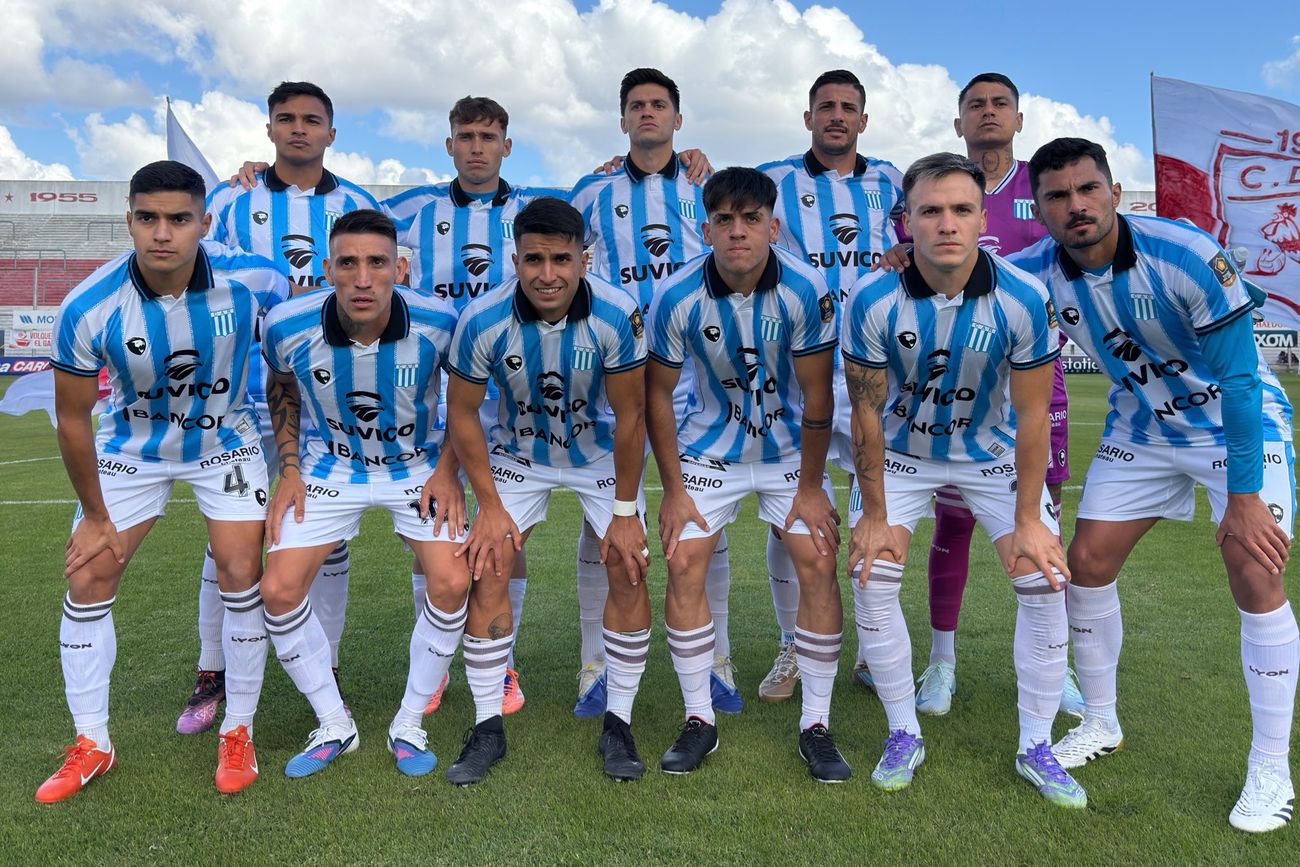 Racing visitó a Deportivo Morón por la Primera Nacional. 