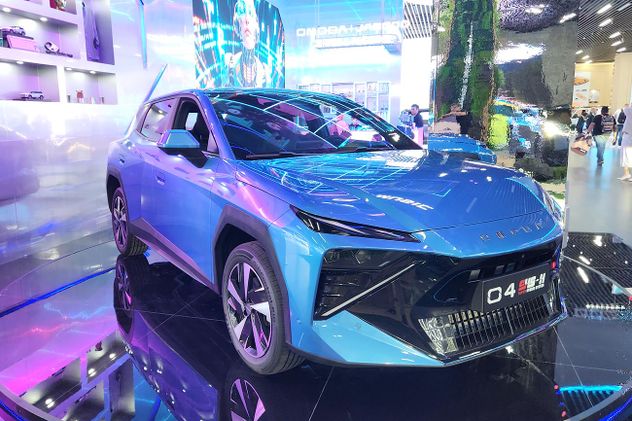 El Omoda 4 se lanzó al mercado oriental esta semana y es la propuesta de la marca para competir en el segmento C.