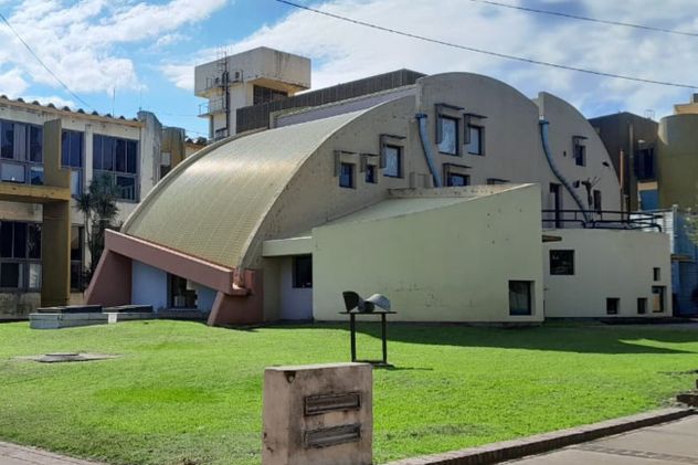 El diseño de la Biblioteca de laCámara de Diputados fue inspirado en un armadillo.