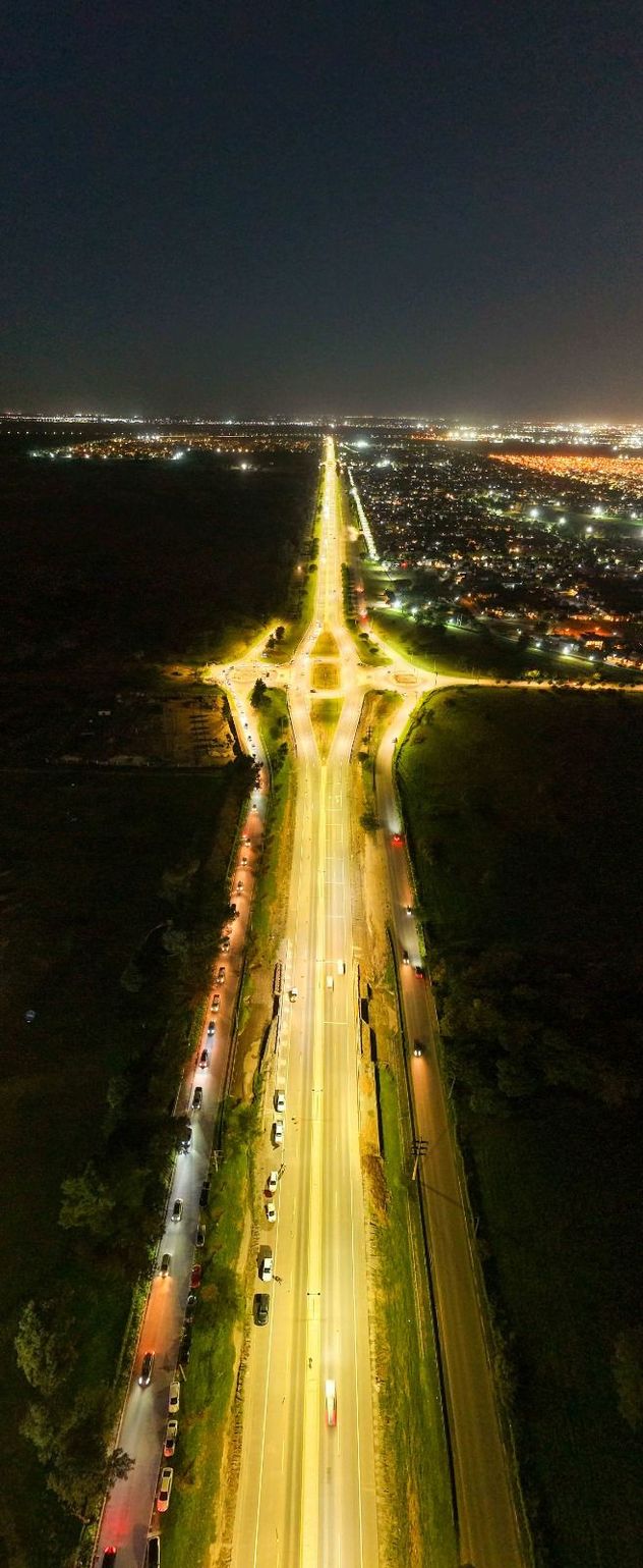 La ampliación de la avenida Padre Luchesse queda esta noche habilitada al tránsito en toda su extensión. (Gobierno de Córdoba) 