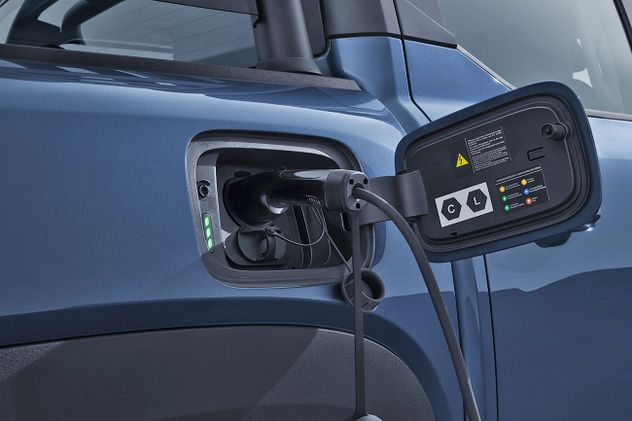 La Shark cuenta con dos motores eléctricos que le dan tracción a los dos ejes dependiendo el modo de manejo.
