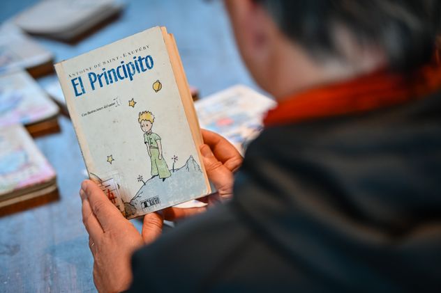 La Biblioteca Provincial de la Maestra y el Maestro se traslada al Concejo Deliberante con libros prohibidos durante la dictadura. 