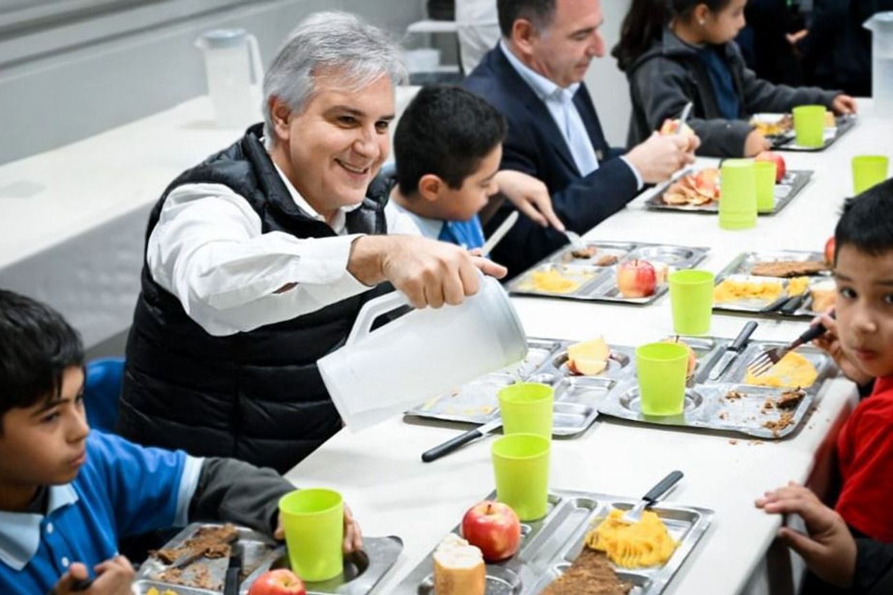 Colegio Carbó: 150 alumnos de primaria comienzan a recibir asistencia alimentaria