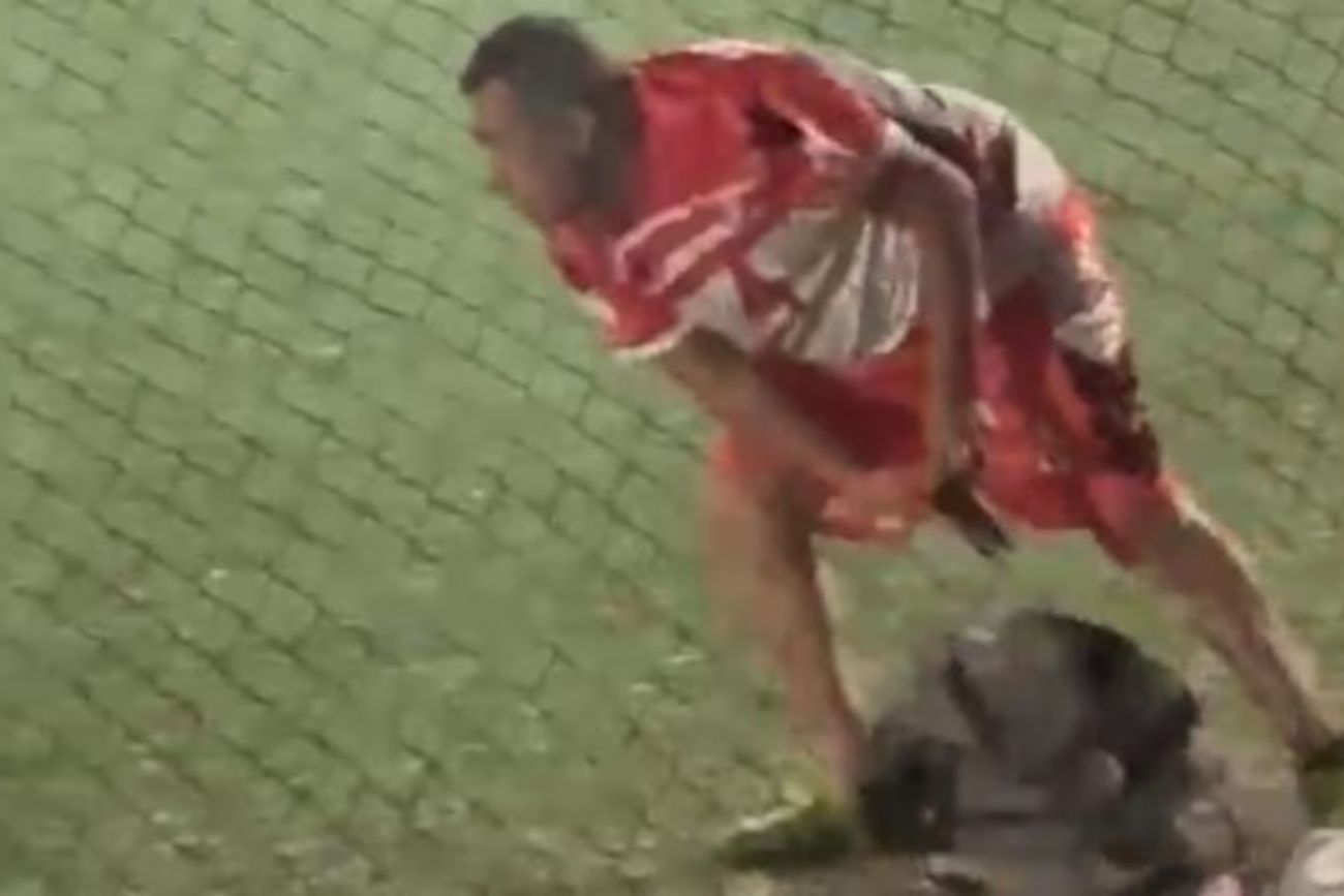 Córdoba: sacó un arma en pleno torneo amateur y disparó al aire en medio de una pelea