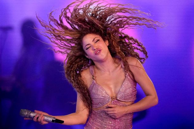 Por su empuje y por su renovada energía, Shakira se siente una principiante. (AP)
