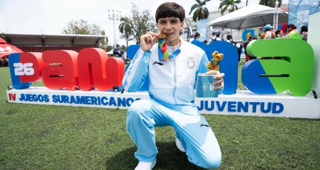 Juan Álamo Torres conquistó el primer oro para Argentina en Panamá 2026.