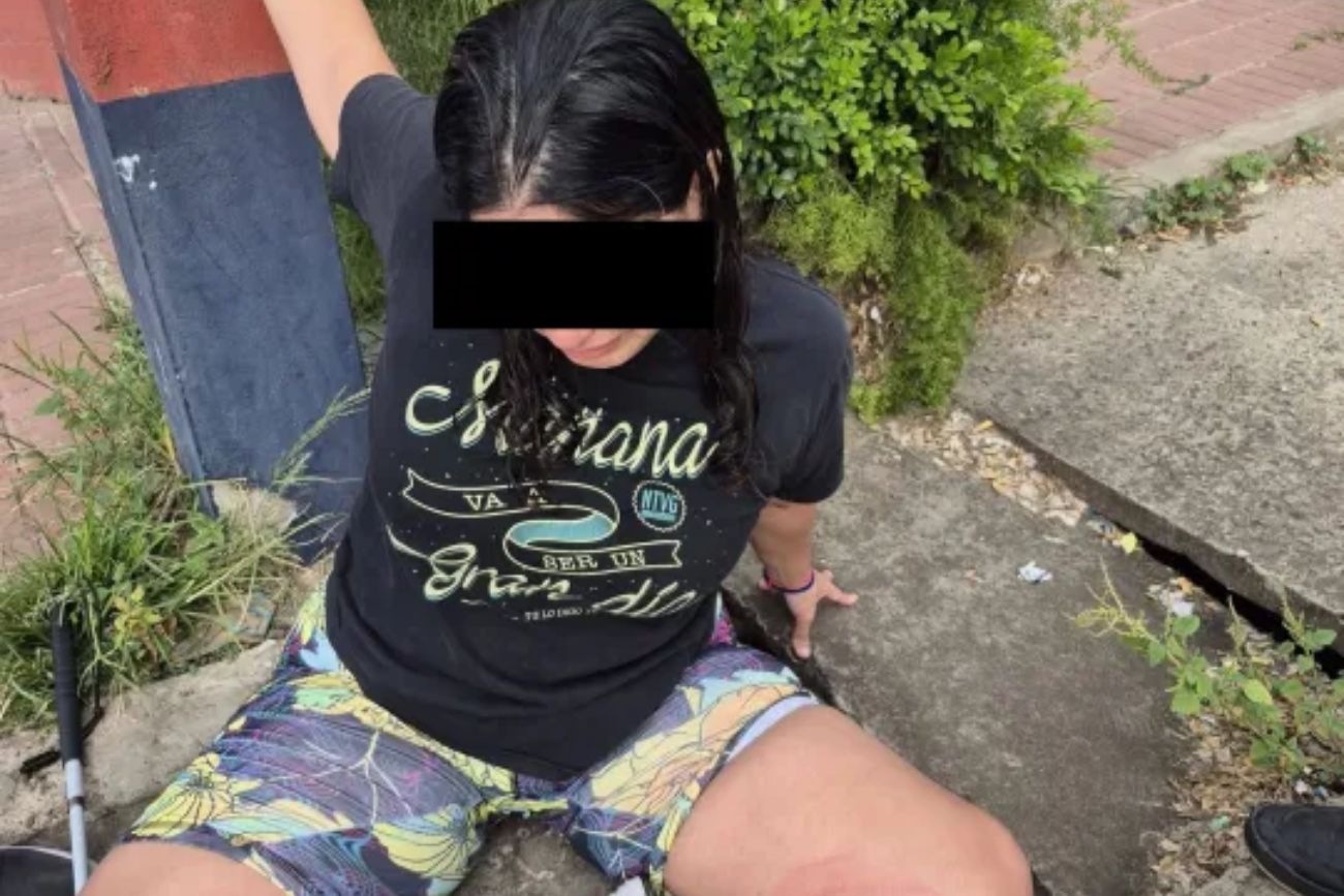 Una joven ciega cayó en un desagüe abierto por falta de mantenimiento