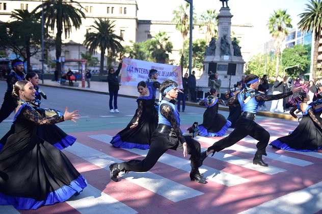 Día Internacional de la Danza, la Agencia Córdoba Cultura organiza intervenciones de baile en la vía pública.