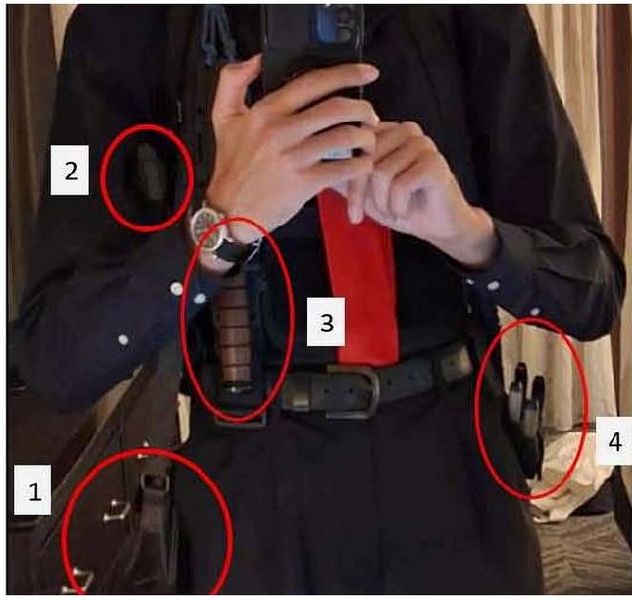 Ataque a Donald Trump: revelan la selfie del agresor con sus armas minutos antes del atentado
