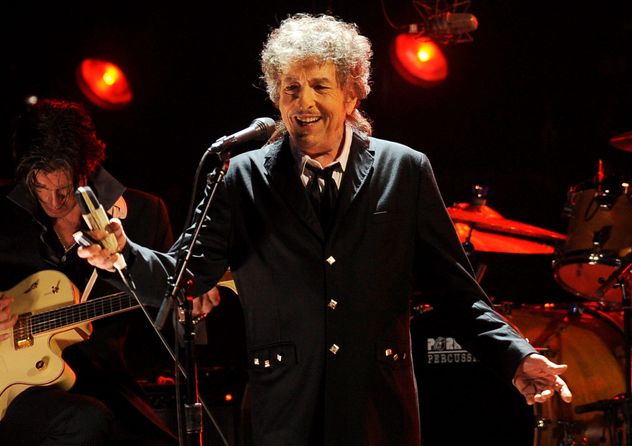 Bob Dylan en un concierto en 2012.