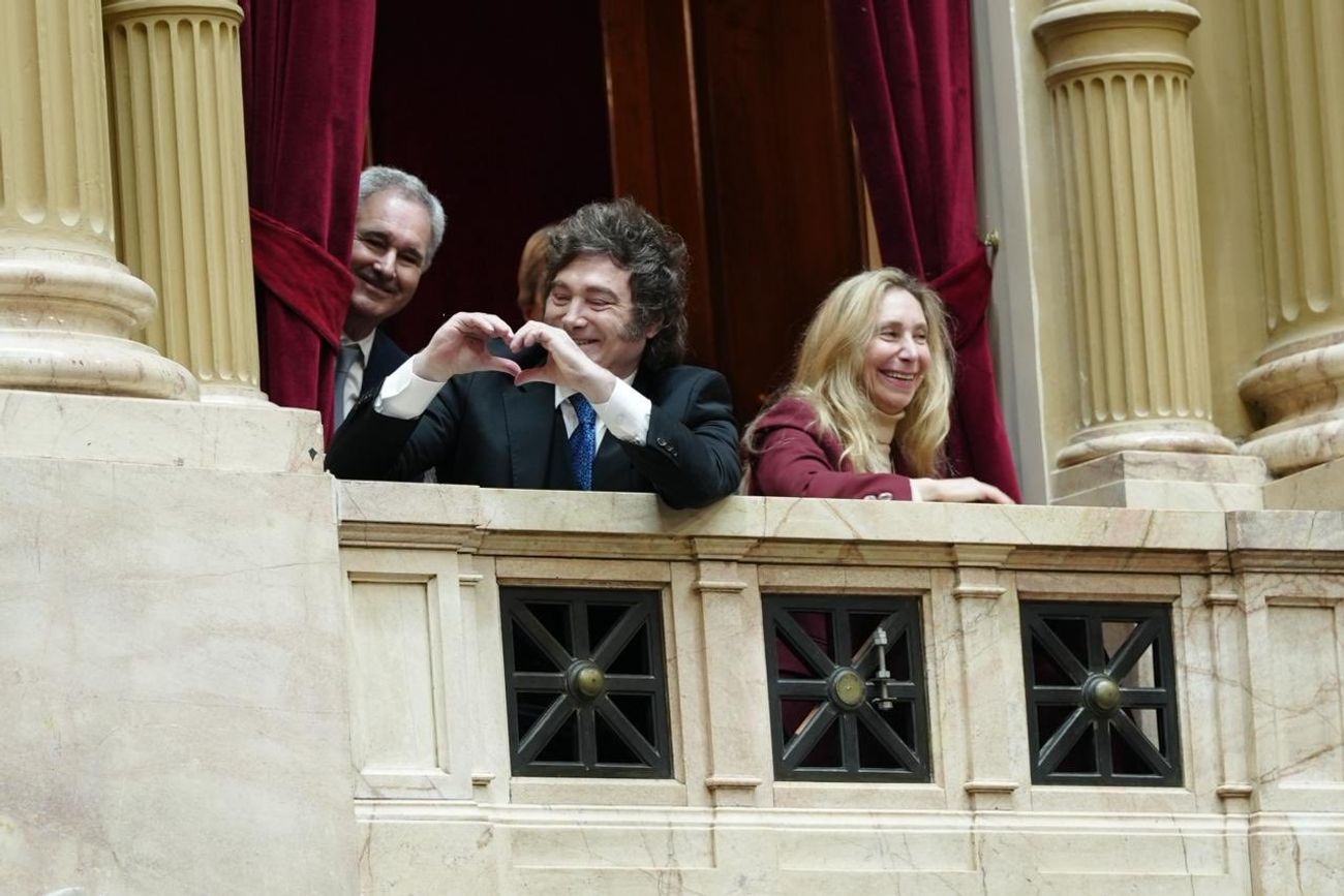 MIlei en el Congreso, con respaldo a Adorni.