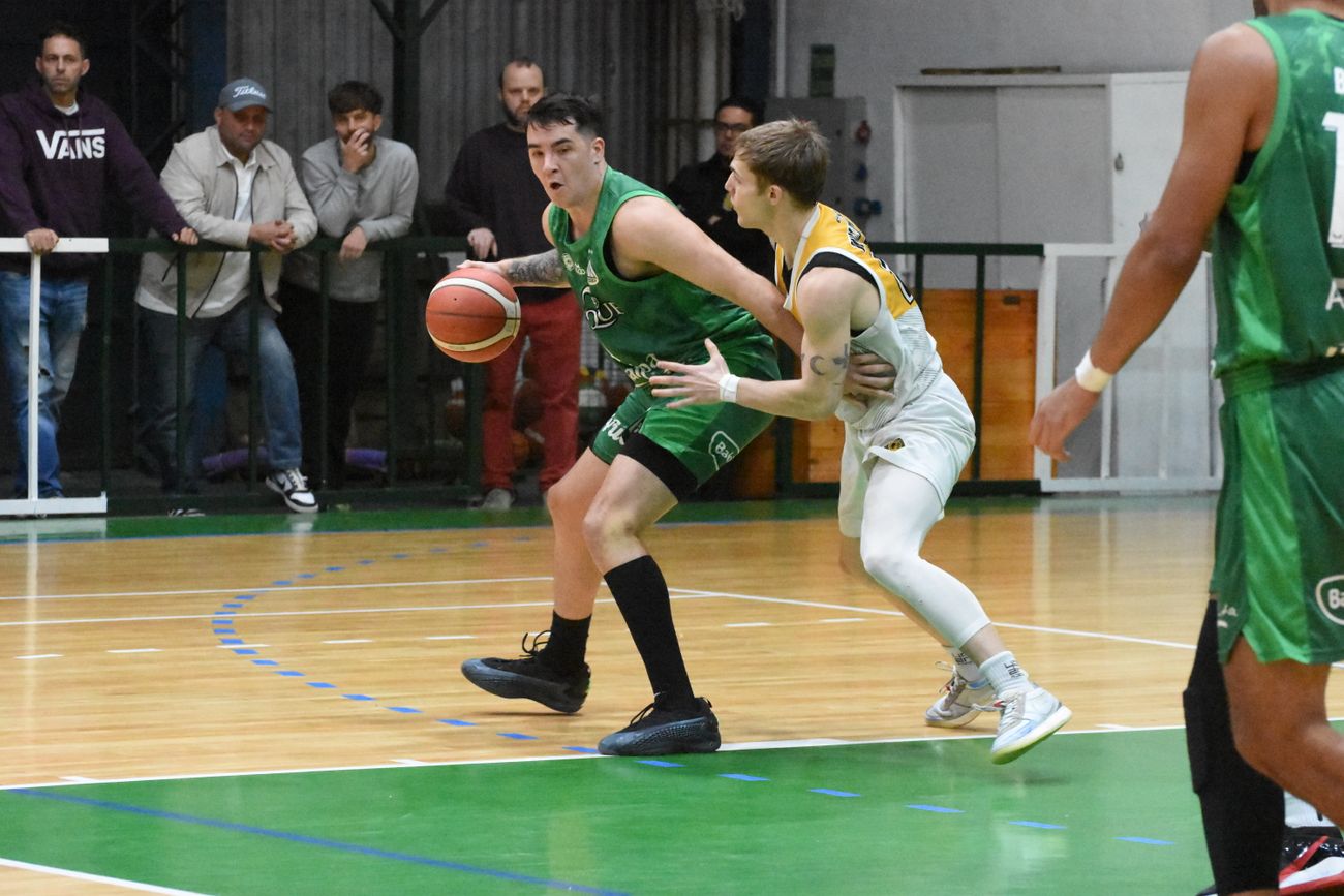 Benjamín Herrera fue clave en el quinto partido de los octavos para que Barrio Parque se clasifique a los cuartos de final de la Liga Argentina. (Prensa Barrio Parque)