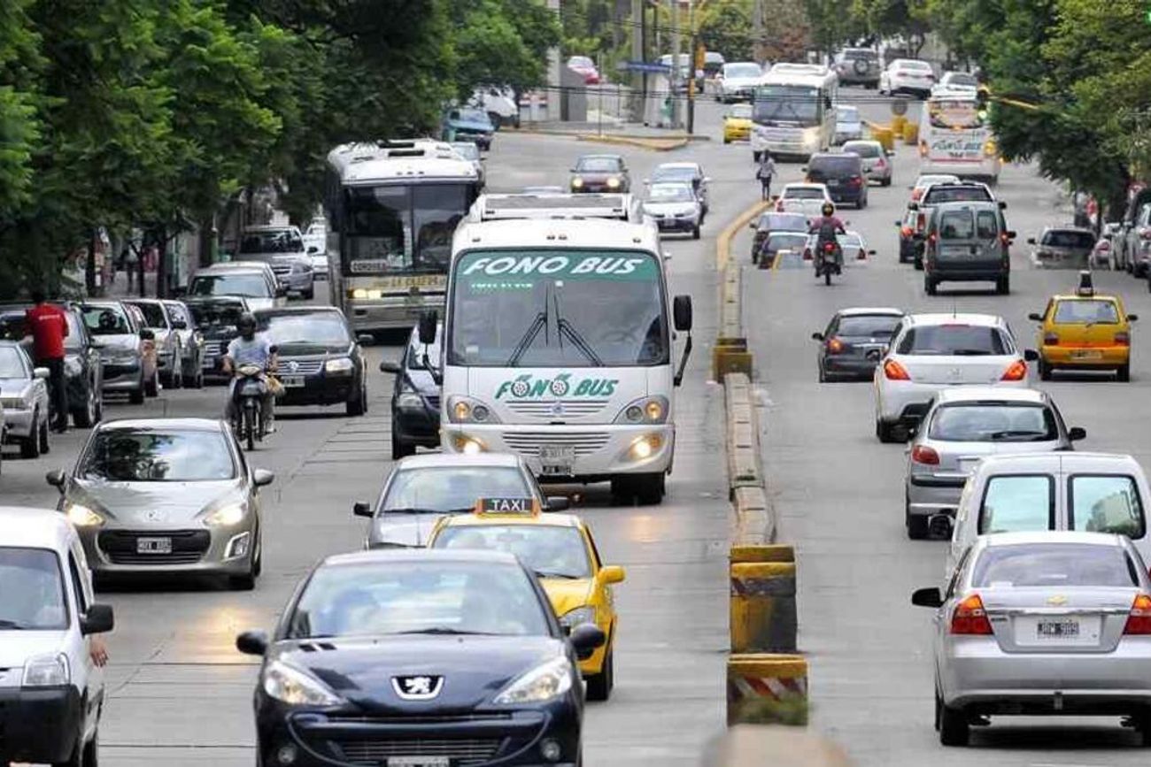 Un vehículo de gama baja paga en promedio $ 71.349 anuales en Córdoba, mientras que en la provincia de Buenos Aires abona $ 83.940, indico la Uade.