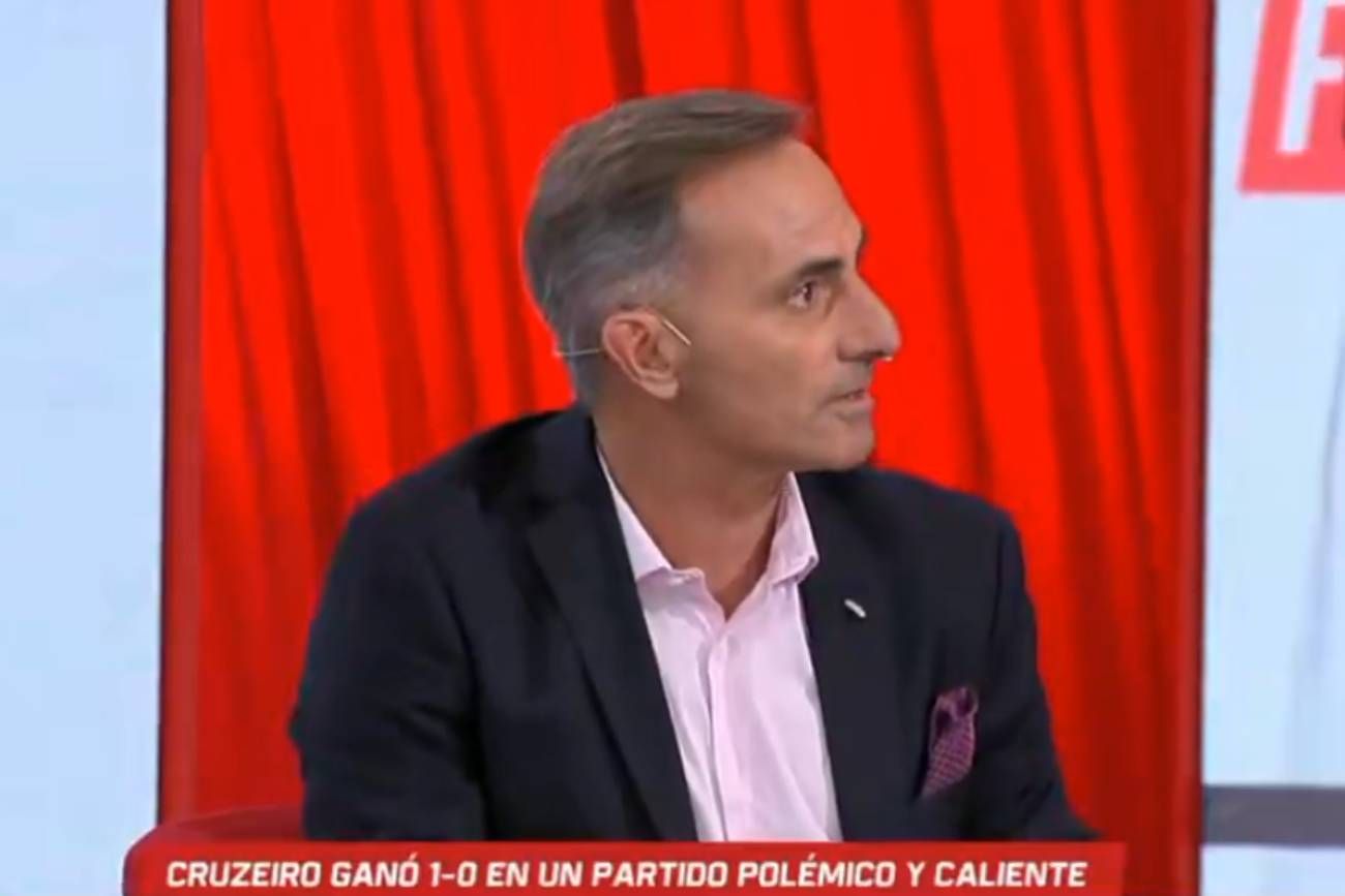 Diego Latorre criticó a la Fifa y a la Conmebol.