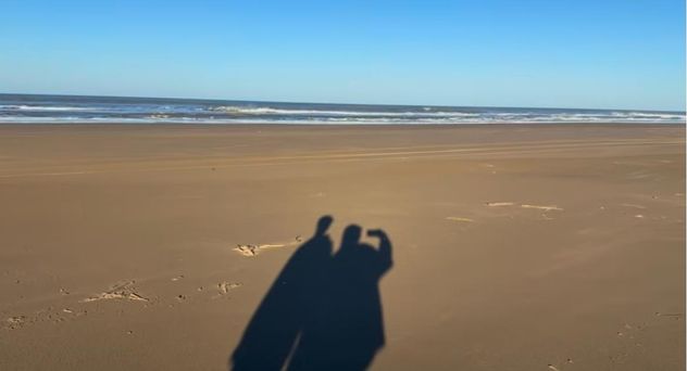 Gimena Accardi y Seven Kayne confirmaron su romance: así fue su escapada romántica a Pinamar