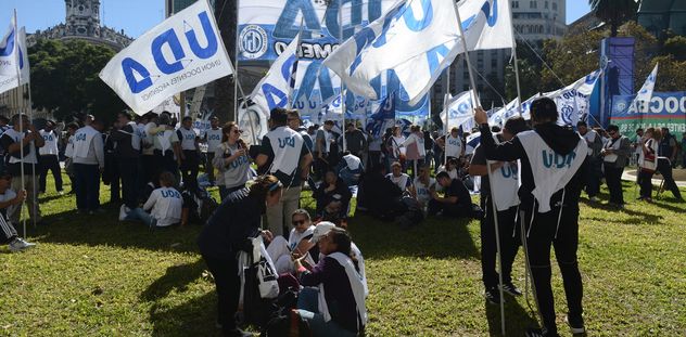 La CGT marcha este jueves hacia Plaza de Mayo en la previa del Día del Trabajador. 