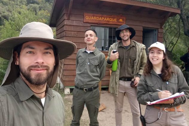 Abren inscripciones para sumarse como guardaparque nacional.