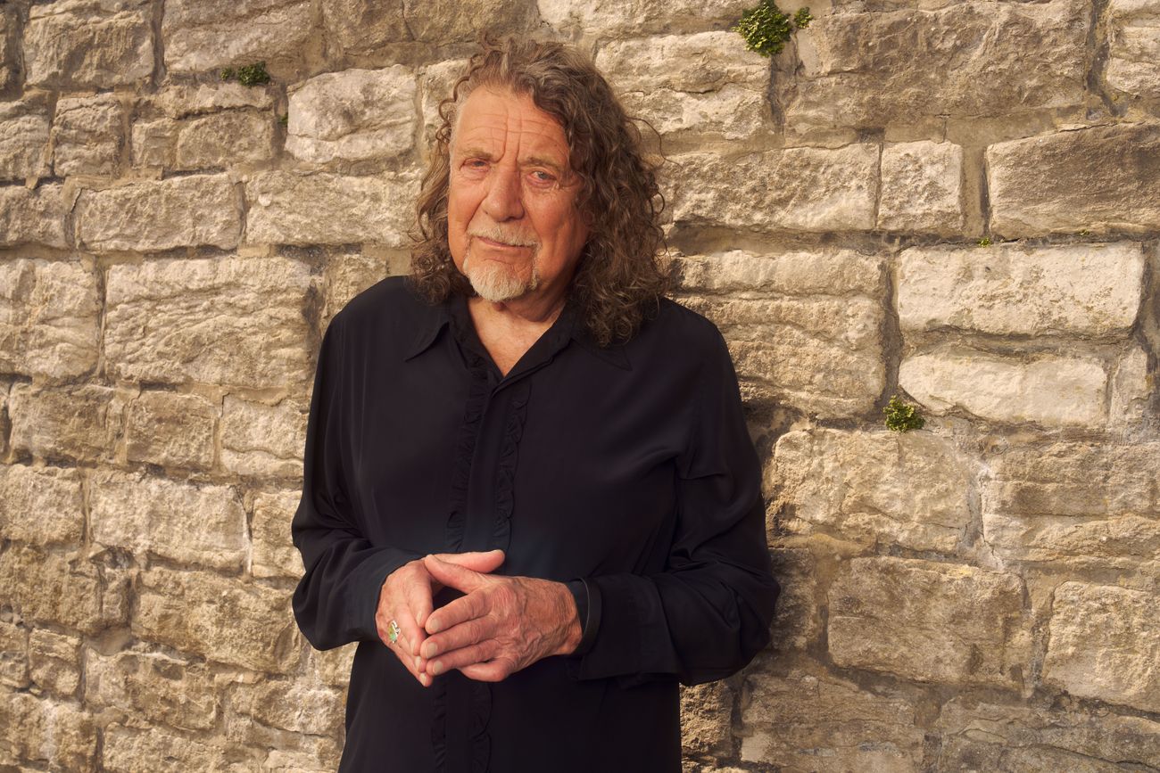 Robert Plant, contra la pared. (Gentileza Tom Oldham)