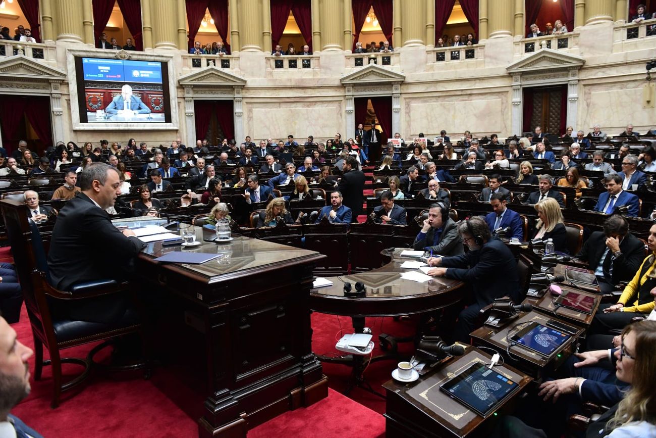 El jefe de Gabinete, Manuel Adorni, en su informe de gestión en la Cámara de Diputados