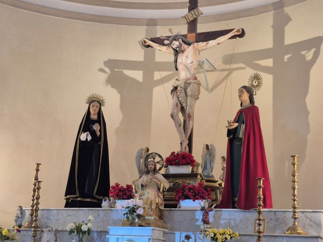 La procesión al Cristo de la Buena Muerte, en Reducción, en el sur de Córdoba, congrega a miles de fieles todos los años cada 1 de mayo.