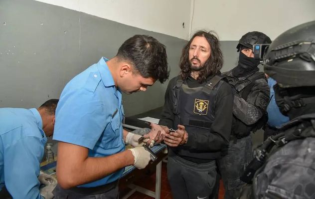Pablo Laurta, al momento de ser trasladado a Entre Ríos. 
