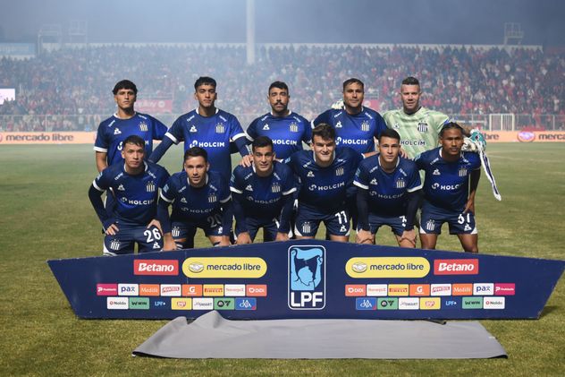Talleres en su visita a Unión, en Santa Fe.