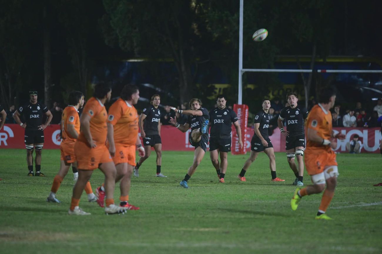 Dogos XV vs Tarucas en Córdoba Athletic por el Súper Rugby Américas.