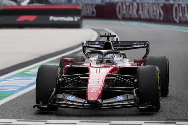 Charles Leclerc fue sancionado con 20 segundos en el Gran Premio de Miami, una penalización que lo hace caer de la sexta a la octava posición final.