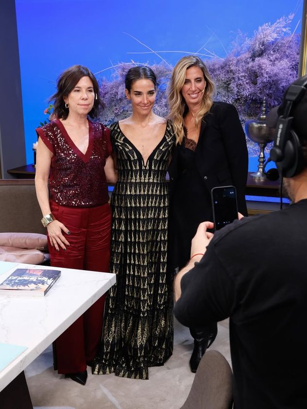 Luciana Geuna y María O’Donnell con Juana Viale en"La noche de Mirtha"