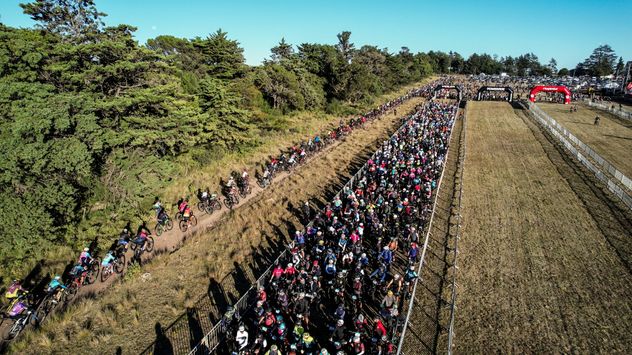 El Desafío al Río Pinto vivió una jornada especial con la edición número 30 con la presencia de 6.000 participantes. 