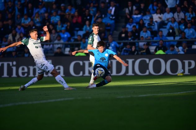 Belgrano vs Sarmiento por fecha de la LPF en cancha de Alberdi. 