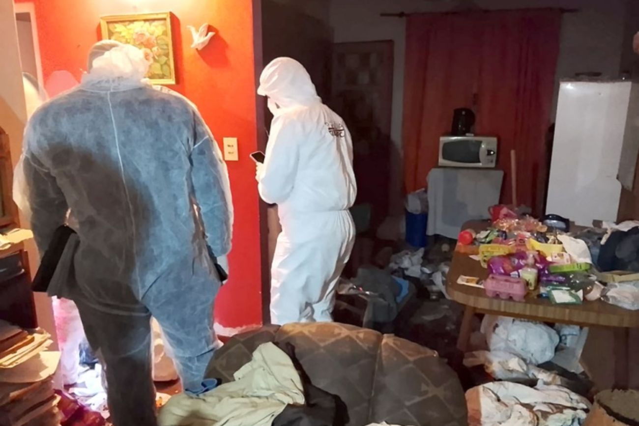 Encontraron a un hombre muerto tras varios días en su departamento: los vecinos denunciaron mal olor