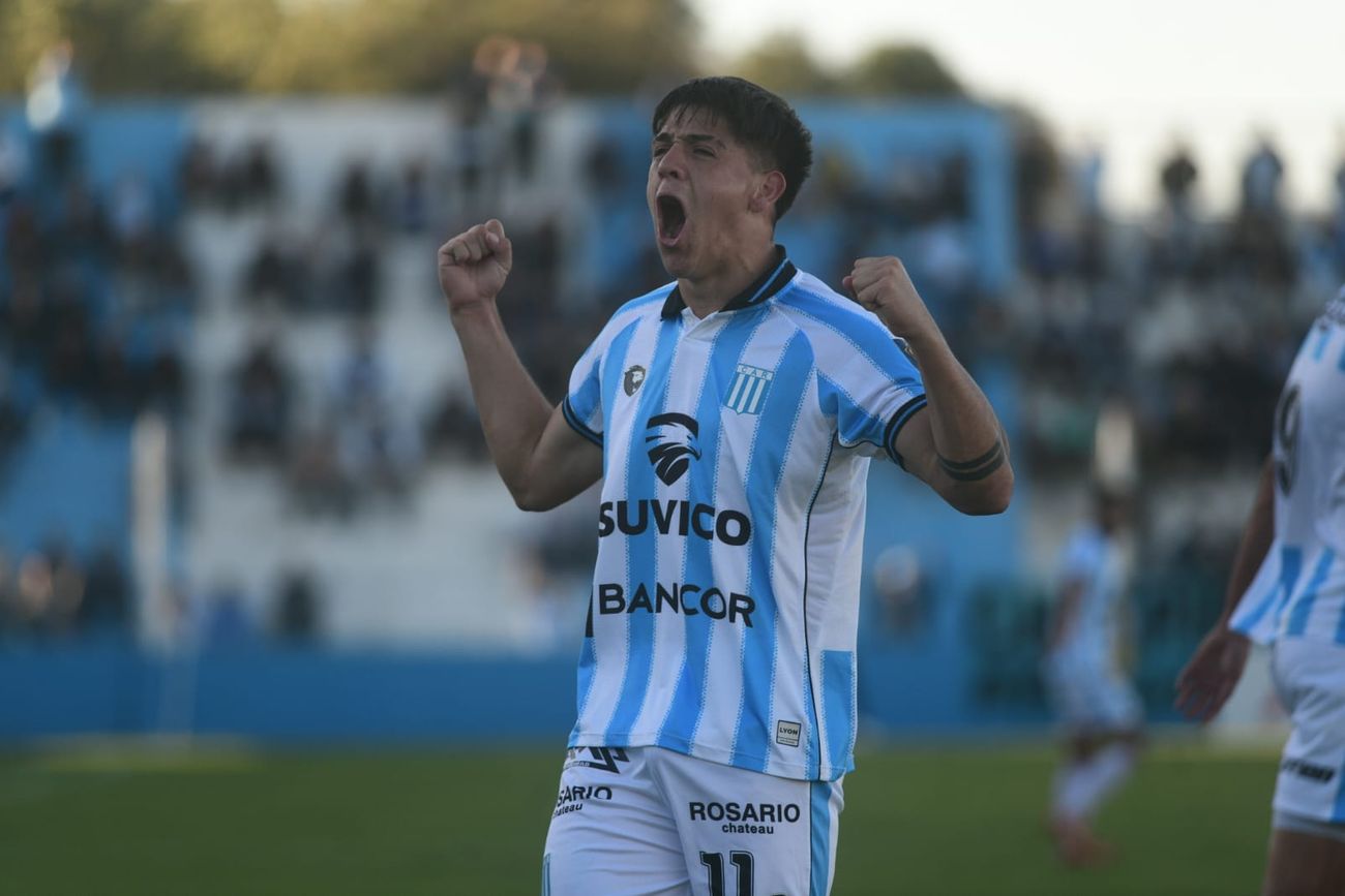 Racing recibió a Deportivo Madryn por la Primera Nacional. Córdoba anotó uno de los dos tantos de la Academia. El 2-2 no conformó para nada. 