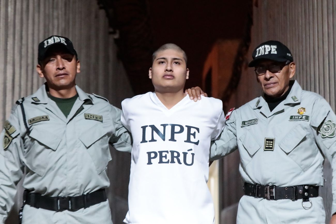 Triple crimen de Florencio Varela: comenzó la extradición de "Pequeño J" desde Perú