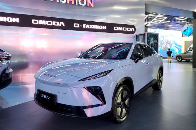 El Omoda 4 es un  SUV con silueta cupé que llegará este año al país, con configuración a confirmar.