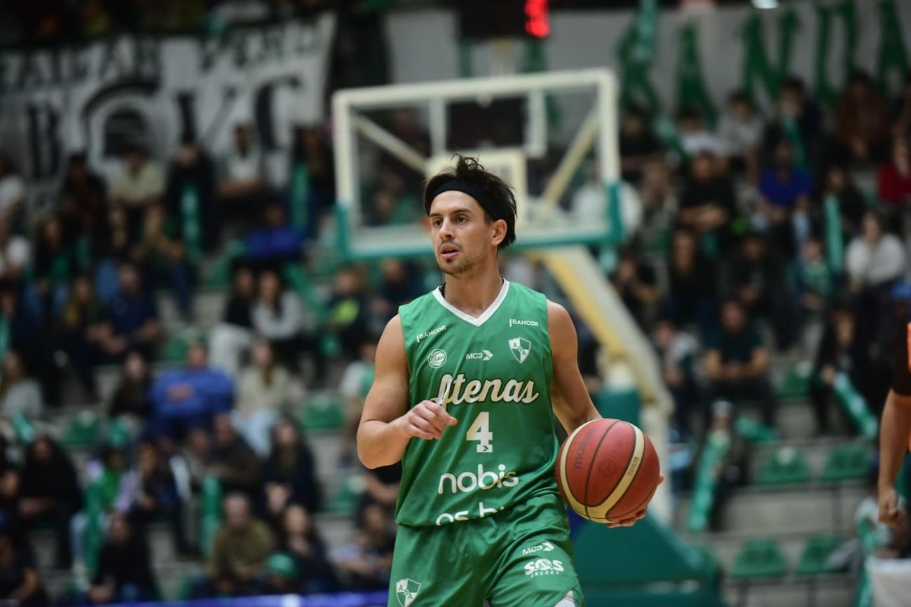 Manu Buendía brilló con 21 puntos, con 4/6 dobles, 3/6 en triples y 4/4 en tiros libres, más 4 asistencias y tres rebotes.(Javier Ferreyra / La Voz)