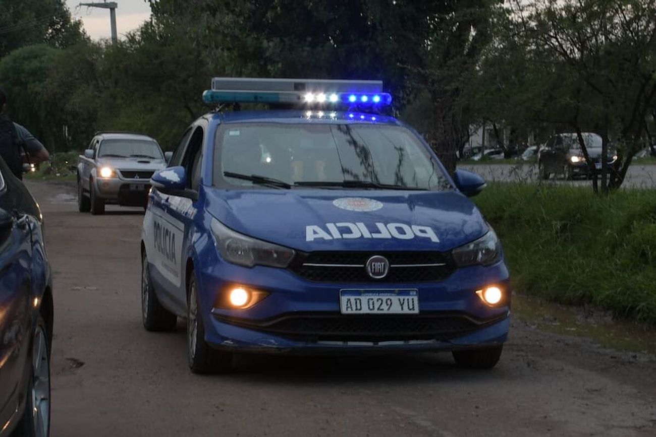 La Policía llegó al lugar tras la denuncia al 911. (Imagen ilustrativa)