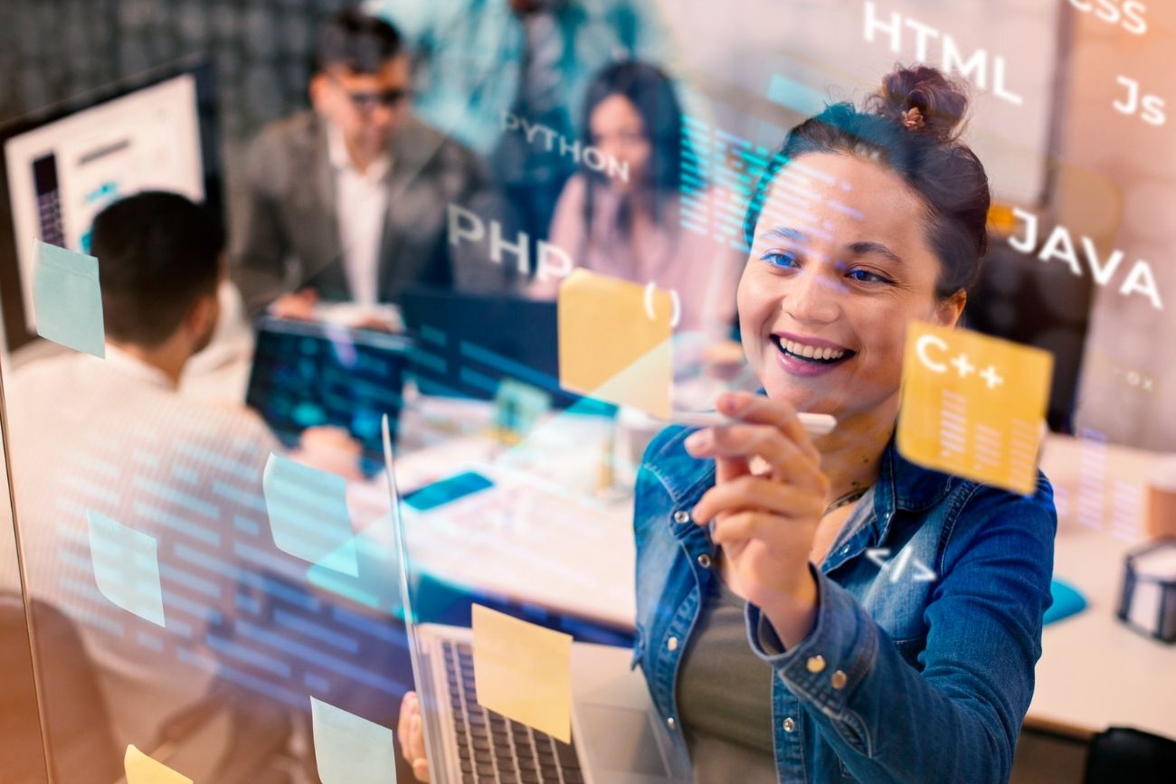 La Masterclass gratuita de este jueves 7 de mayo permitirá a los interesados conocer la metodología para implementar IA en sus organizaciones.