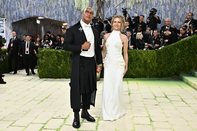 Dwayne Johnson y Lauren Hashian en la MET Gala 2026.