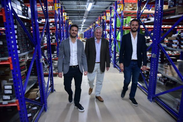 En su nueva sede, Autocor comercializa 45 mil referencias en repuestos para el automotor. (Javier Ferreyra)