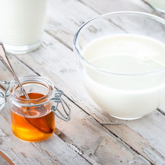 Cómo eliminar las ojeras con un remedio natural fácil y económico.