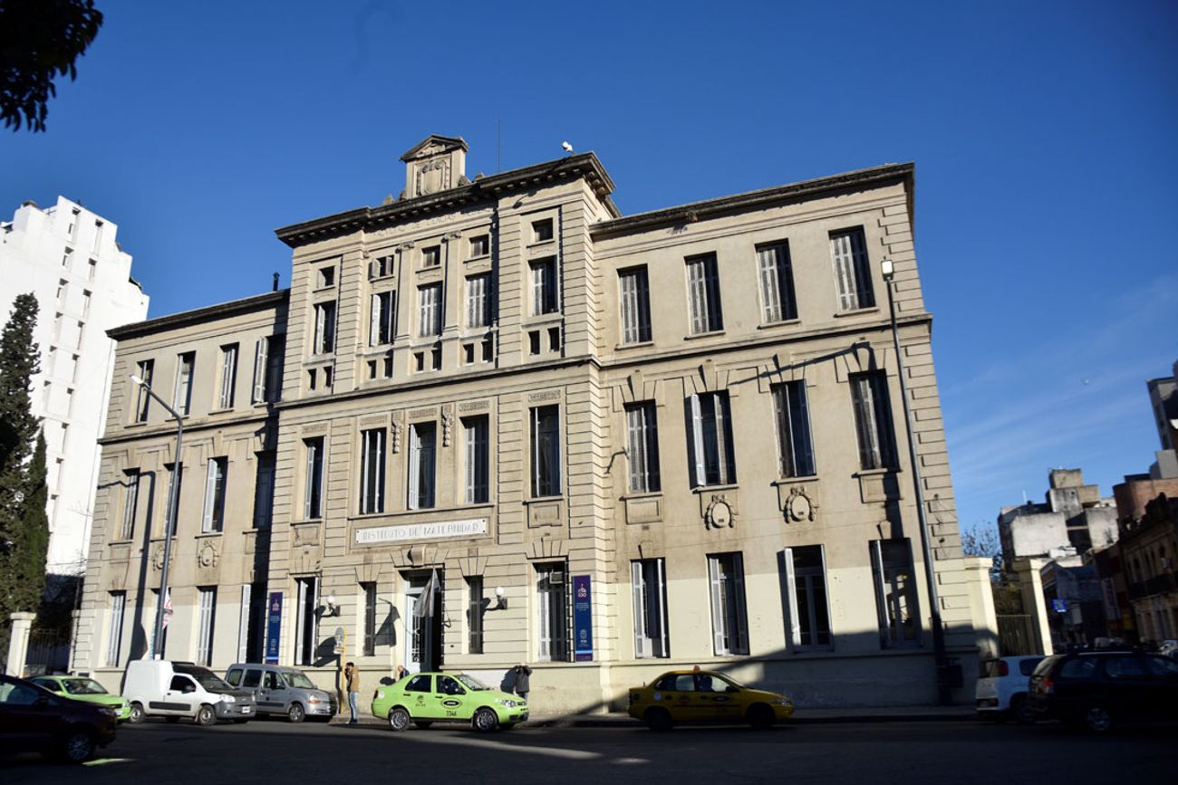 Hospital de Clínicas, dependiente de la UNC. 