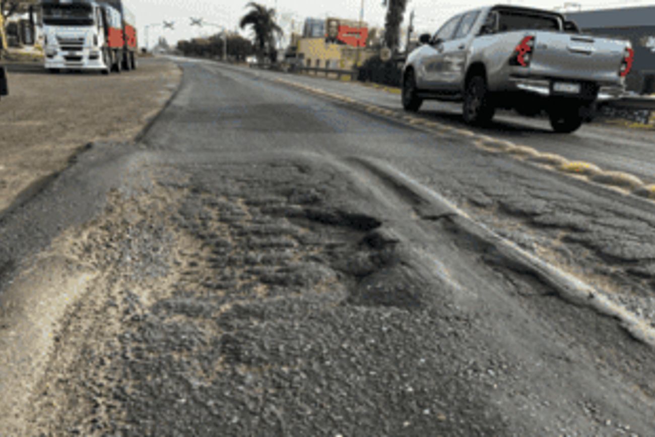 El Gobierno avanza con la privatización y concesión del mantenimiento de las rutas en Argentina. 