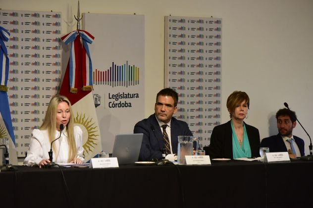 Jury de enjuiciamiento por la investigación del caso Dalmasso.  