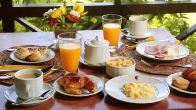 El hábito de repetir el desayuno: cuándo ayuda y cuándo puede ser un problema.