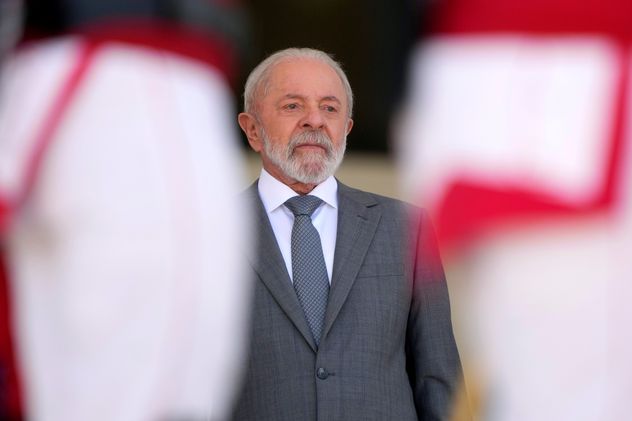 Lula Da Silva y Flávio Bolsonaro se encaminan a ser los principales candidatos de las elecciones de octubre en Brasil.
