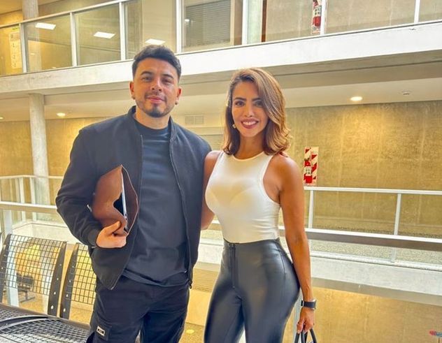 Mauricio Luna y su abogada defensora Ángela Burgos.