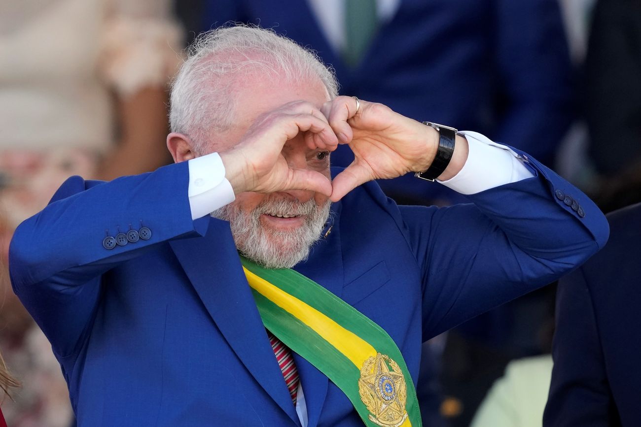 Lula Da Silva y Flávio Bolsonaro se encaminan a ser los principales candidatos de las elecciones de octubre en Brasil.