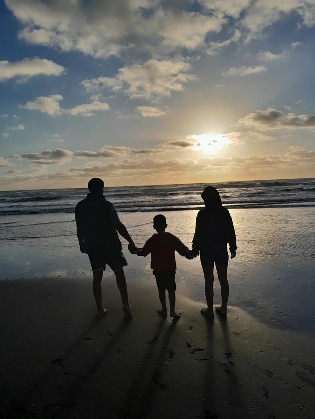 Sol se apoya en el amor de su pareja y su hijo para seguir luchando a diario.