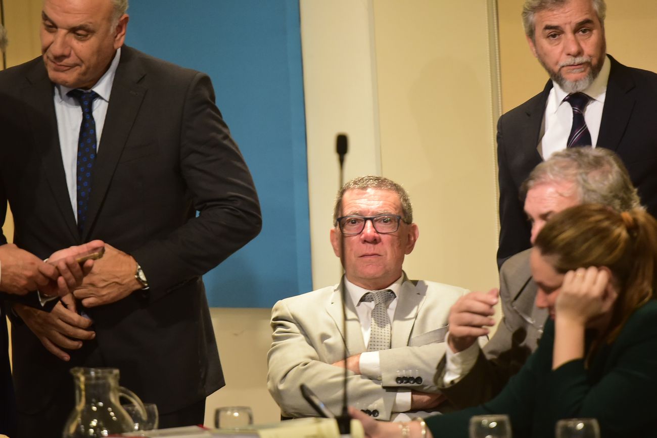 Se conocieron los fundamentos de jury que destituyó a los fiscales. 